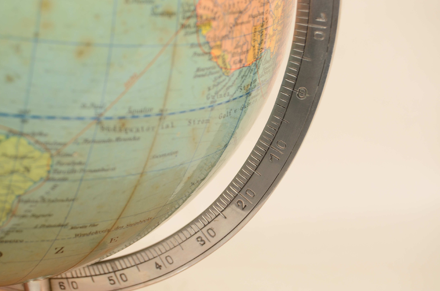 Antique globes-world maps/8038-Terrestrial Globe