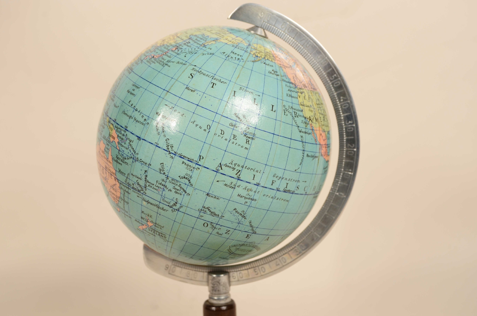 Antique globes-world maps/8040-Small Terrestrial Globe