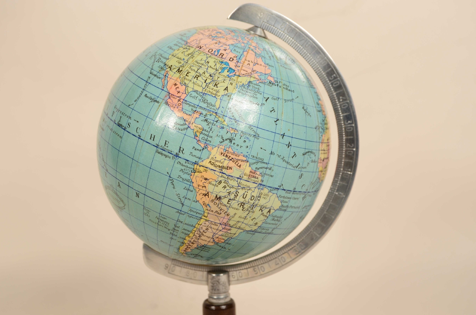 Antique globes-world maps/8040-Small Terrestrial Globe