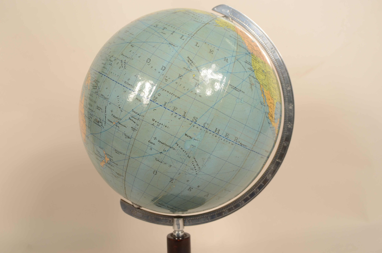 Antique globes-world maps/8046-Terrestrial Globe