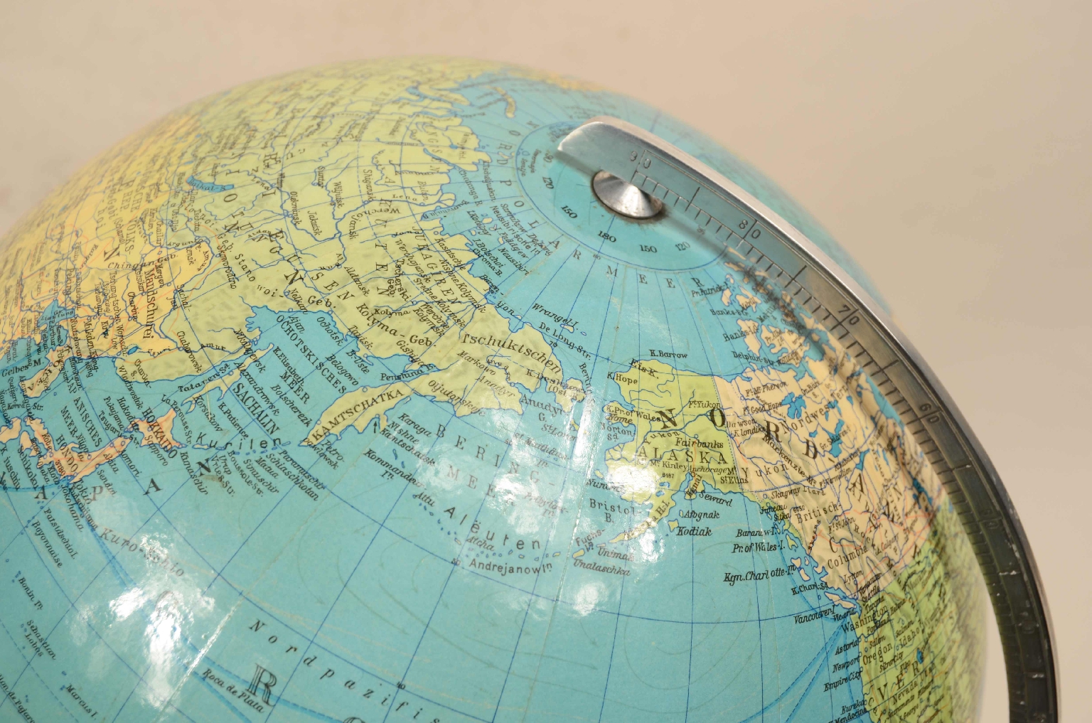 Antique globes-world maps/8049-Terrestrial Globe