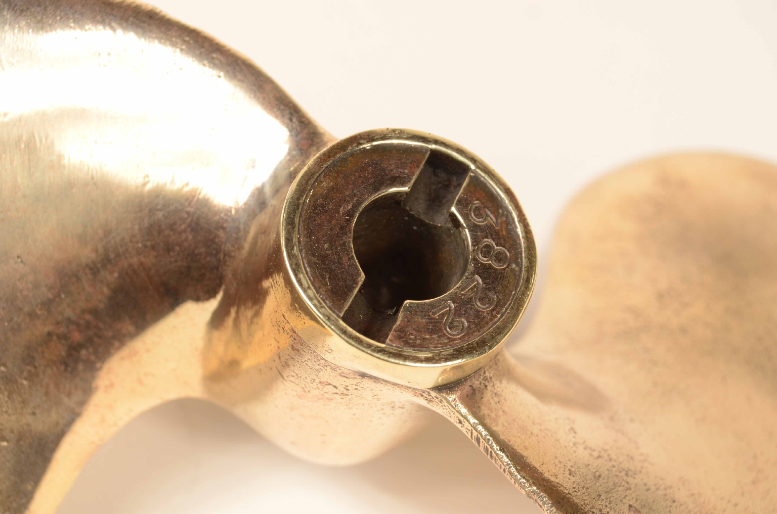 Nautical antiques/8085-Small Propeller