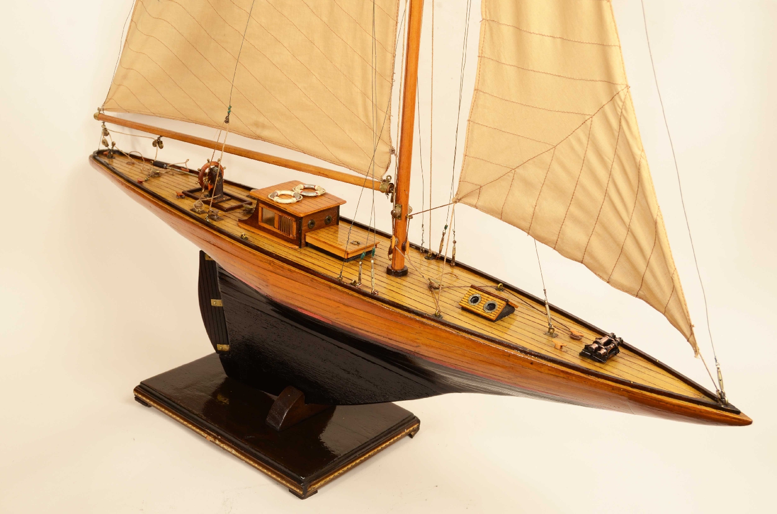Old ship models/8092-Scale Model Sloop