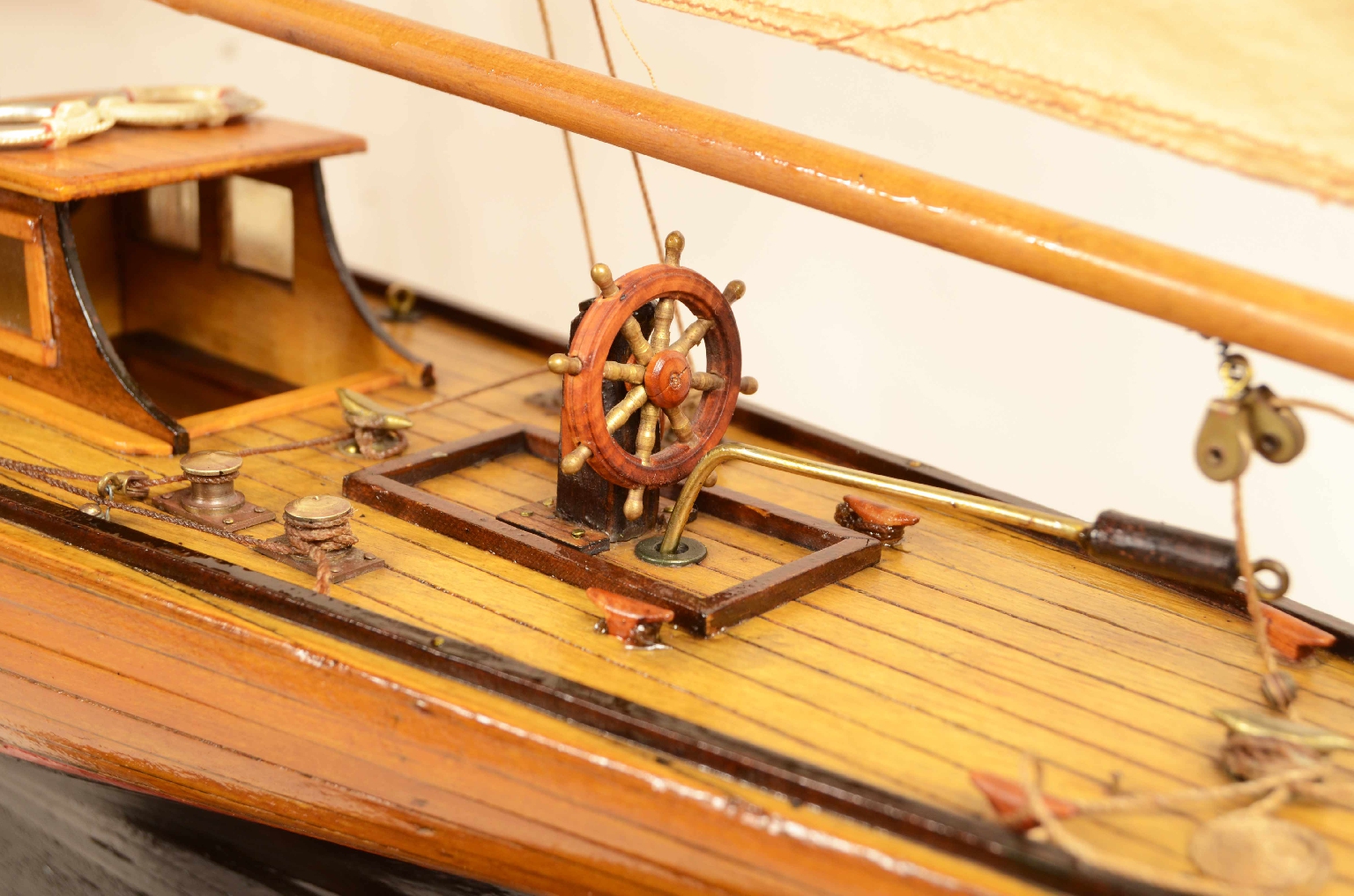 Old ship models/8092-Scale Model Sloop