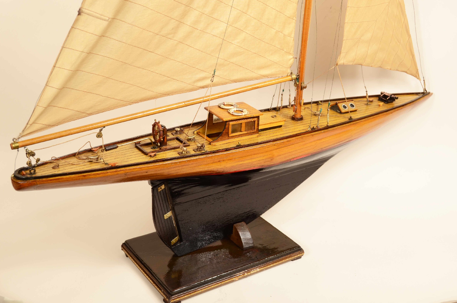 Old ship models/8092-Scale Model Sloop
