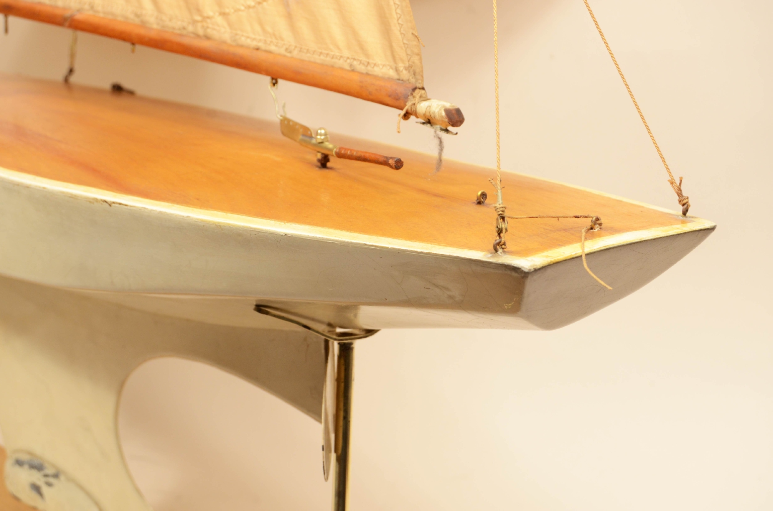 Old ship models/8092b-POnd Model