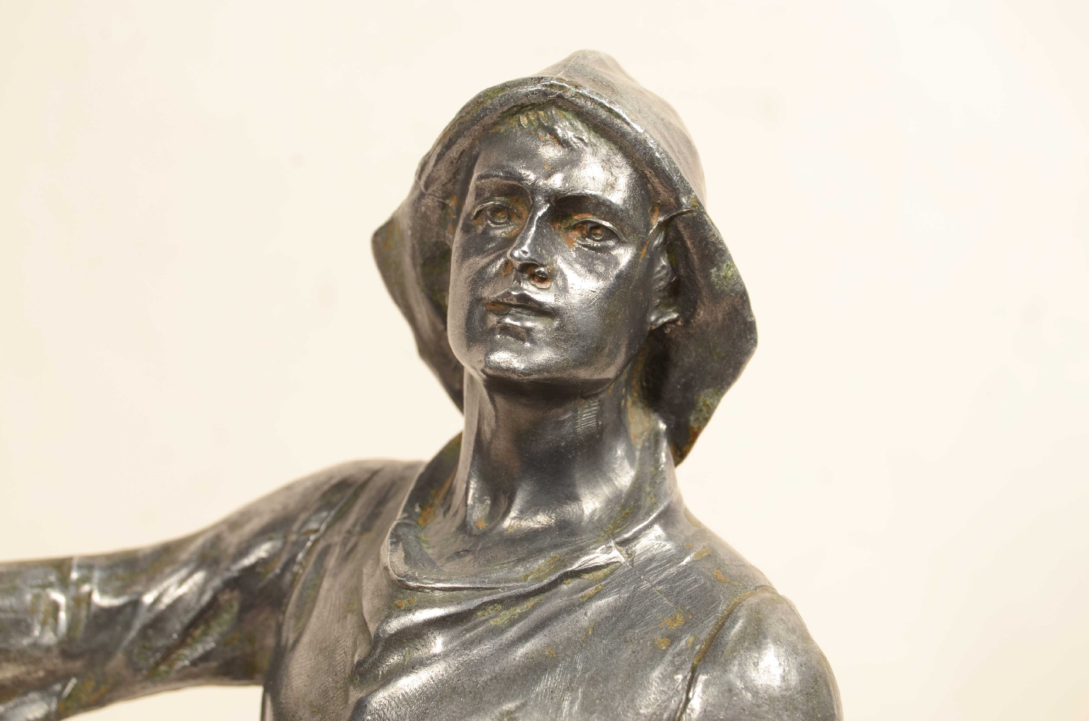 Antiquariato nautico/8095a-Scultura Marinaio