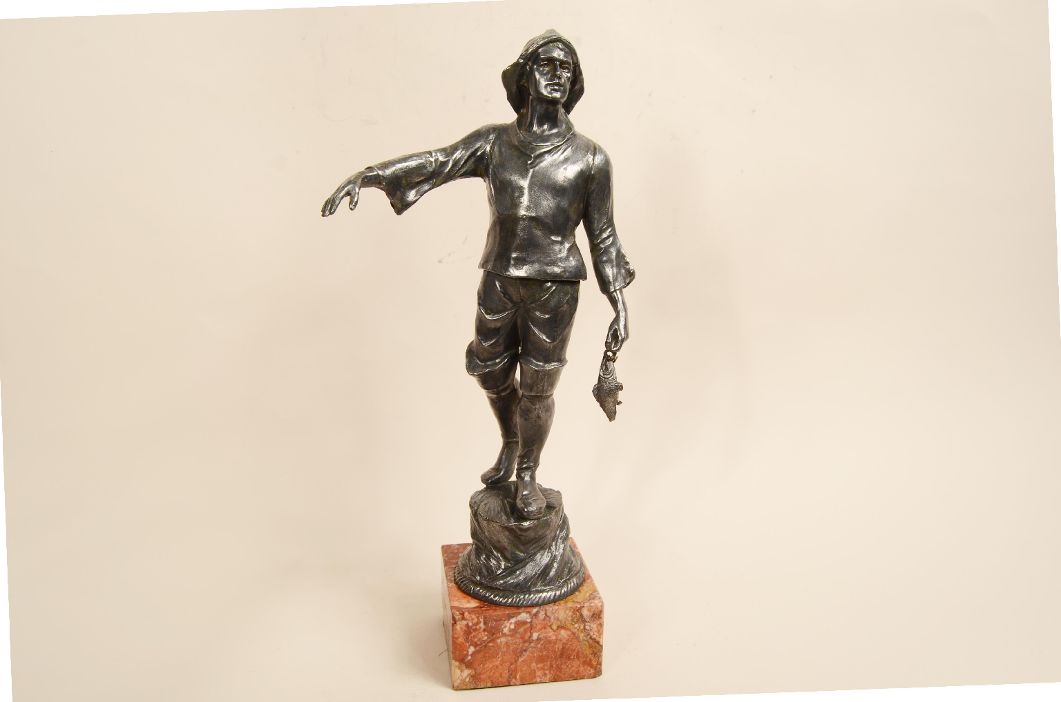 Antiquariato nautico/8095a-Scultura Marinaio