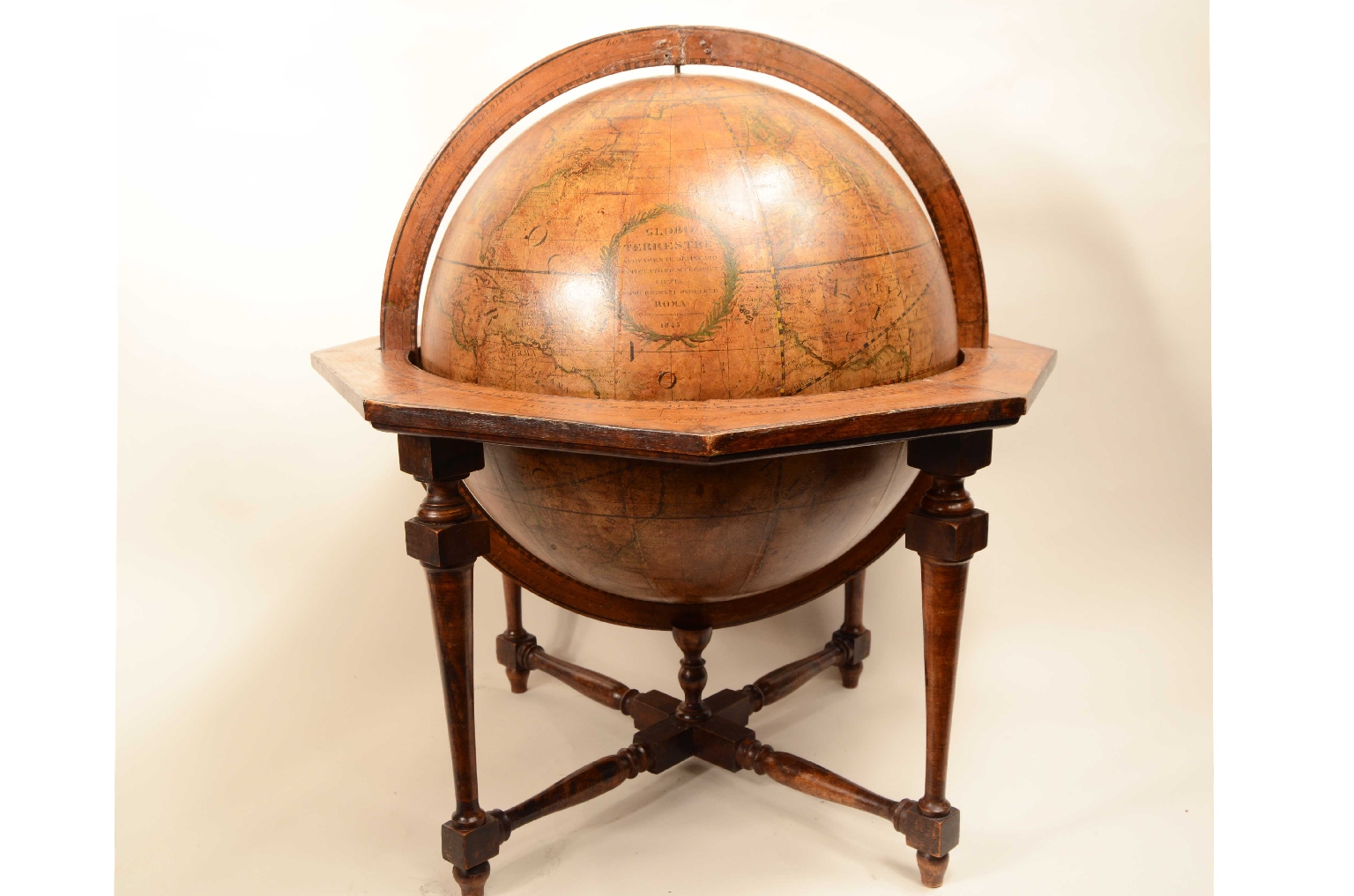 Antique globes-world maps/8104-Terrestrial Globe