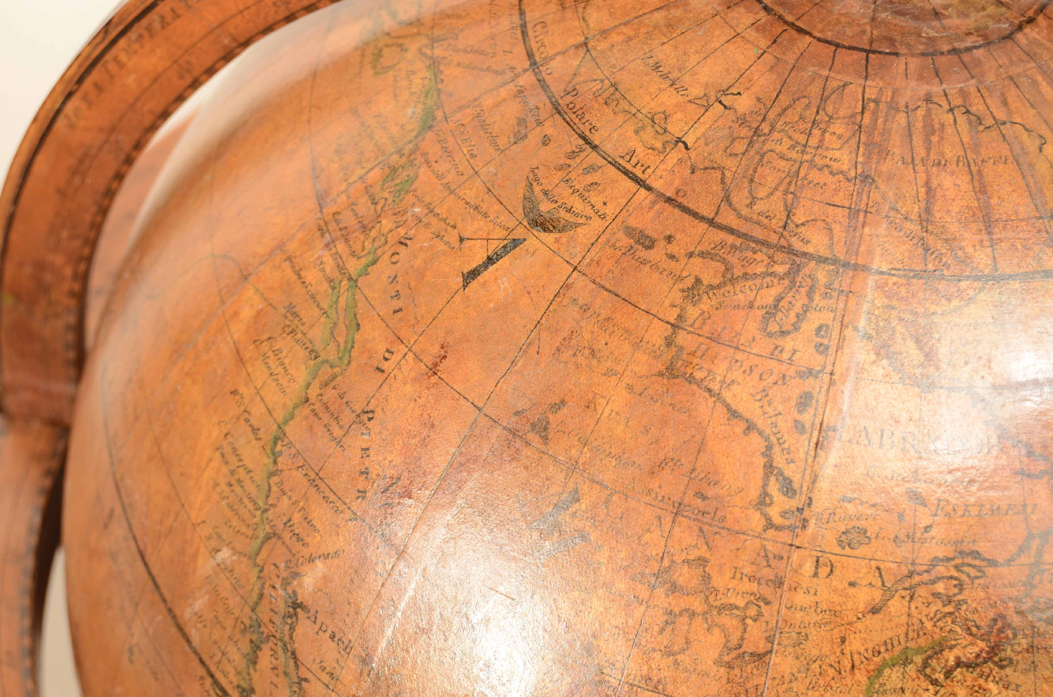 Antique globes-world maps/8104-Terrestrial Globe