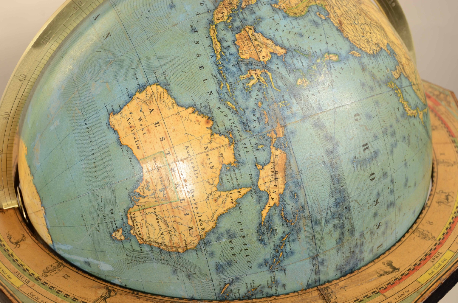 Antique globes-world maps/8113-Terrestrial Globe