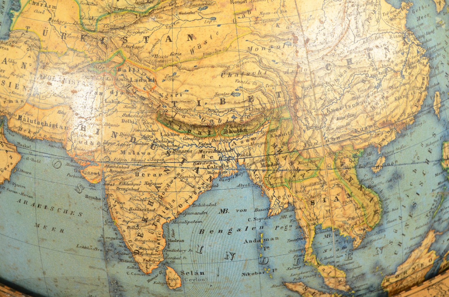 Antique globes-world maps/8113-Terrestrial Globe