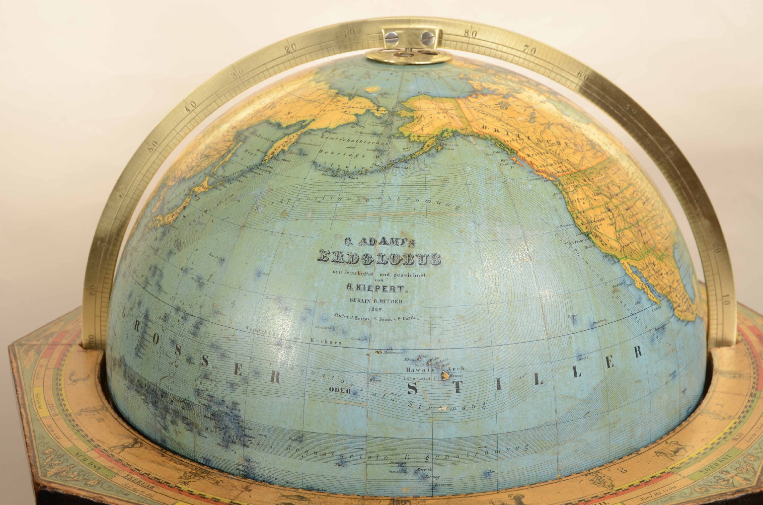 Antique globes-world maps/8113-Terrestrial Globe