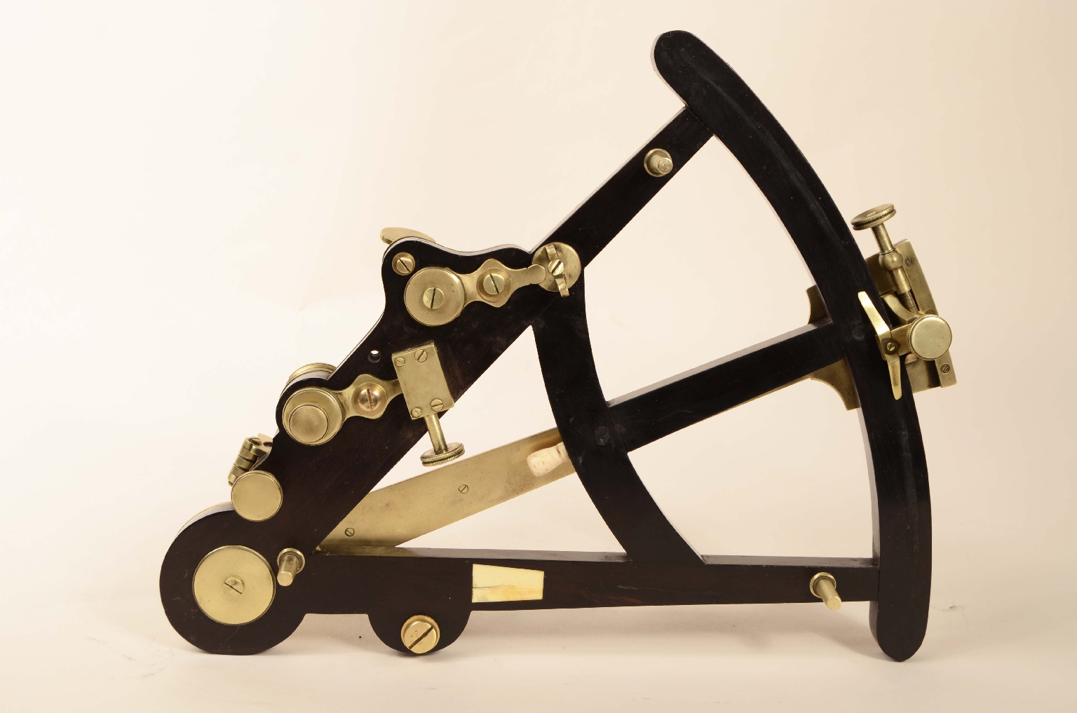 Nautical antiques/8114-Octant