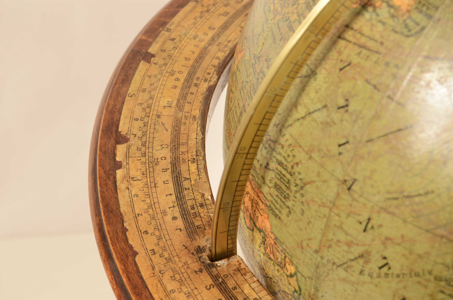 Globi-mappamondi antichi/8115-Globo Terrestre