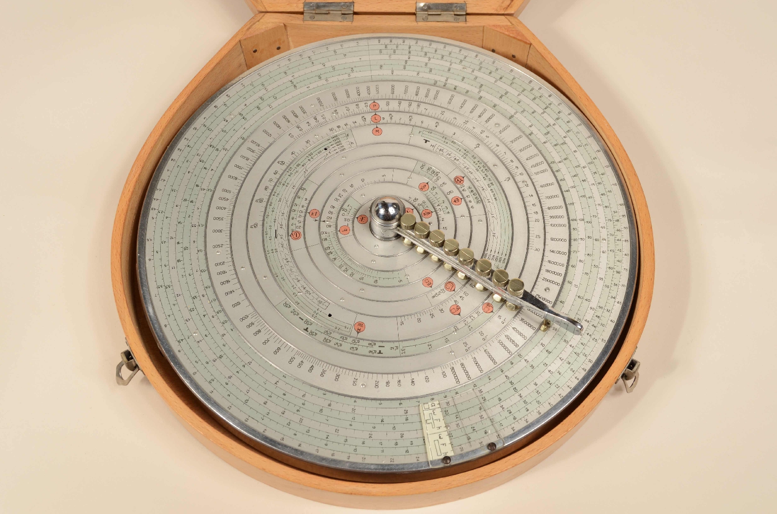 Strumenti di misura antichi/8125-Regolo Calcolatore