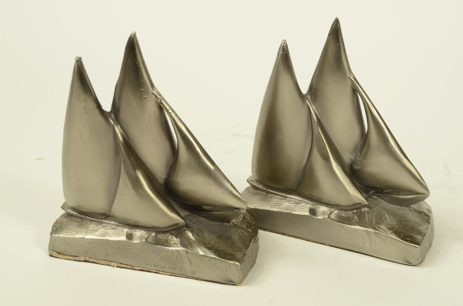 Antiquariato nautico/8131-Coppia Fermalibri