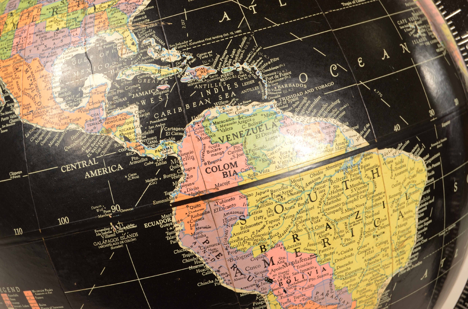 Antique globes-world maps/8147-Terrestrial Globe