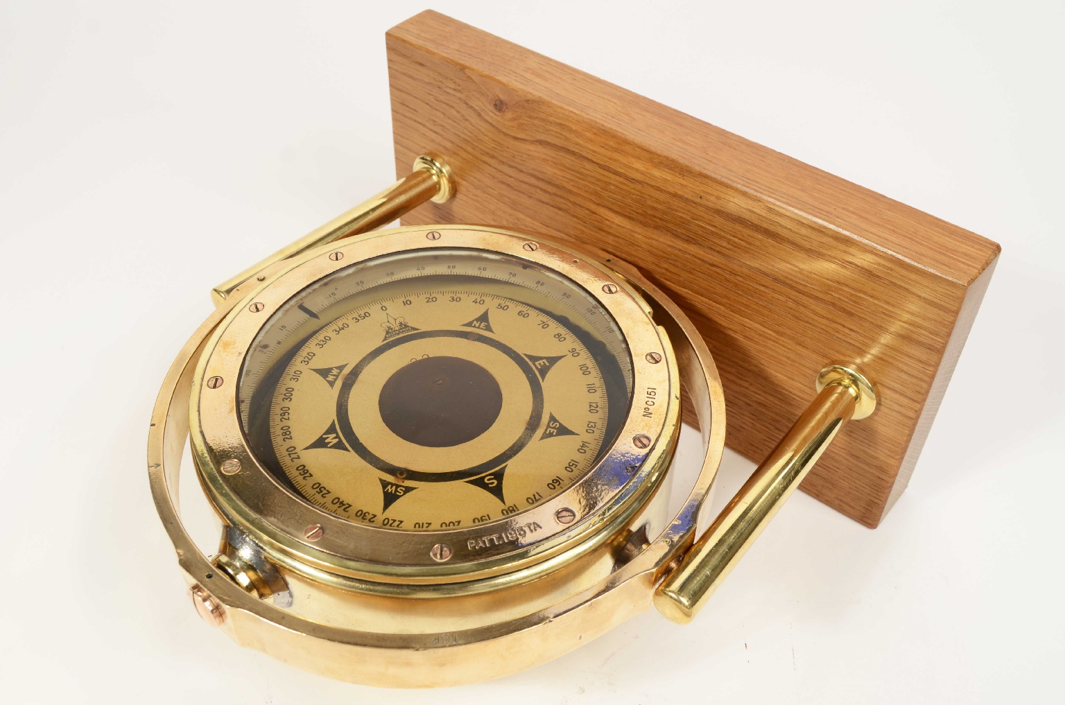 Antique compasses/8169-Large Nautical Compass