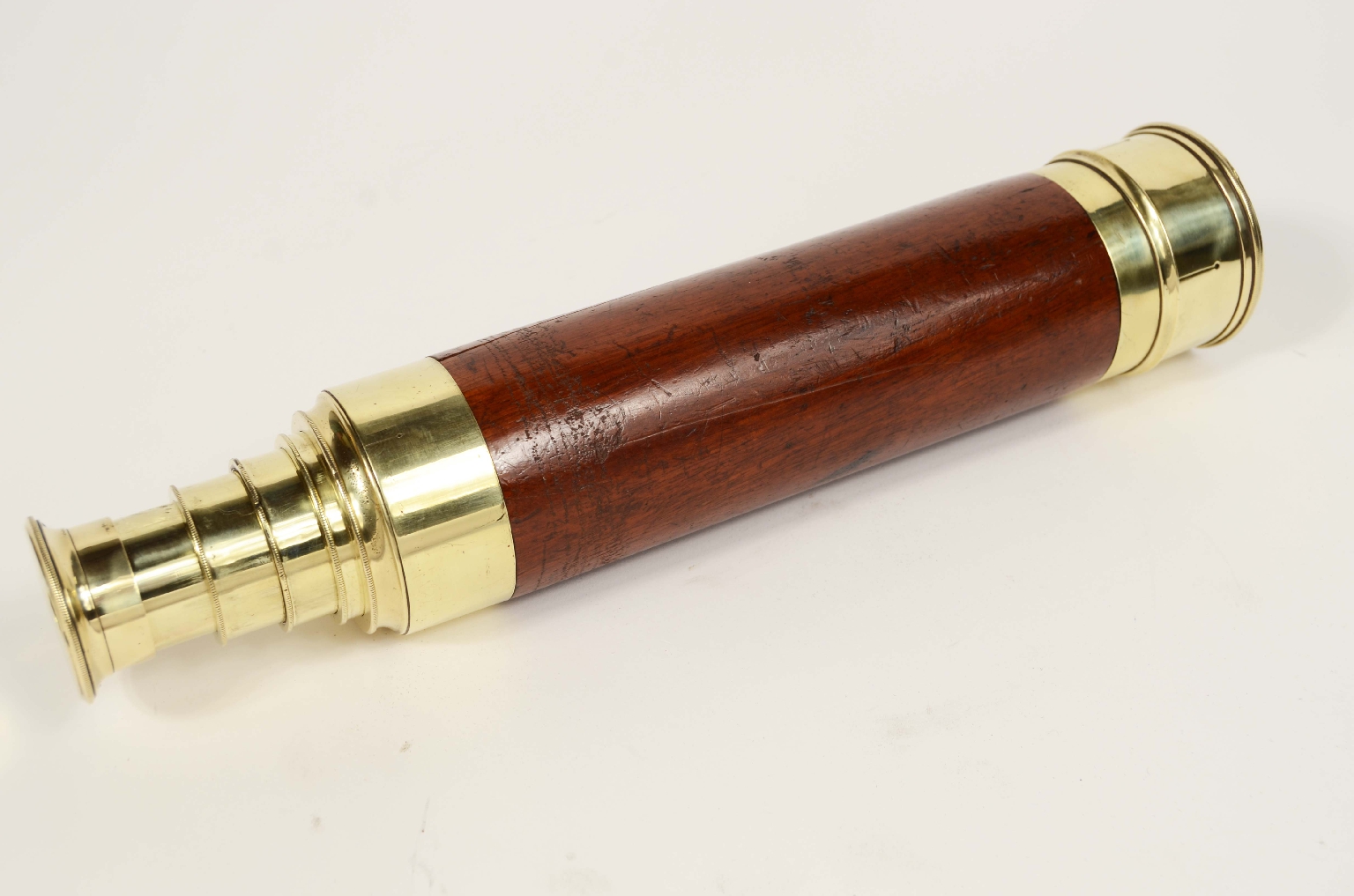 Nautical antiques/8188-Antique Telescope