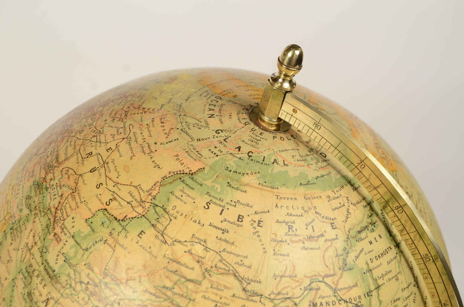 Antique globes-world maps/8190-Terrestrial Globe