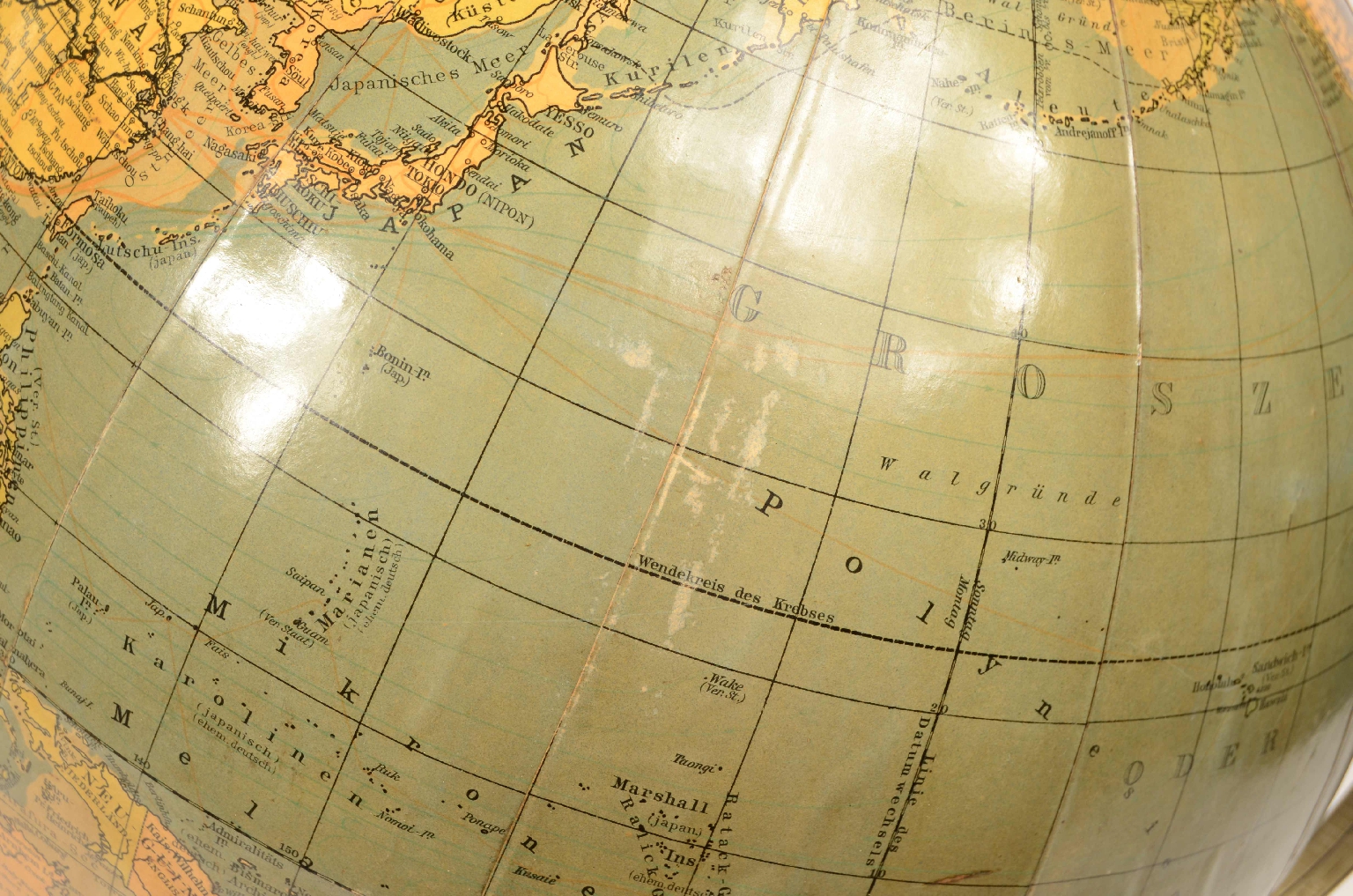 Globi-mappamondi antichi/8192-Globo Terrestre