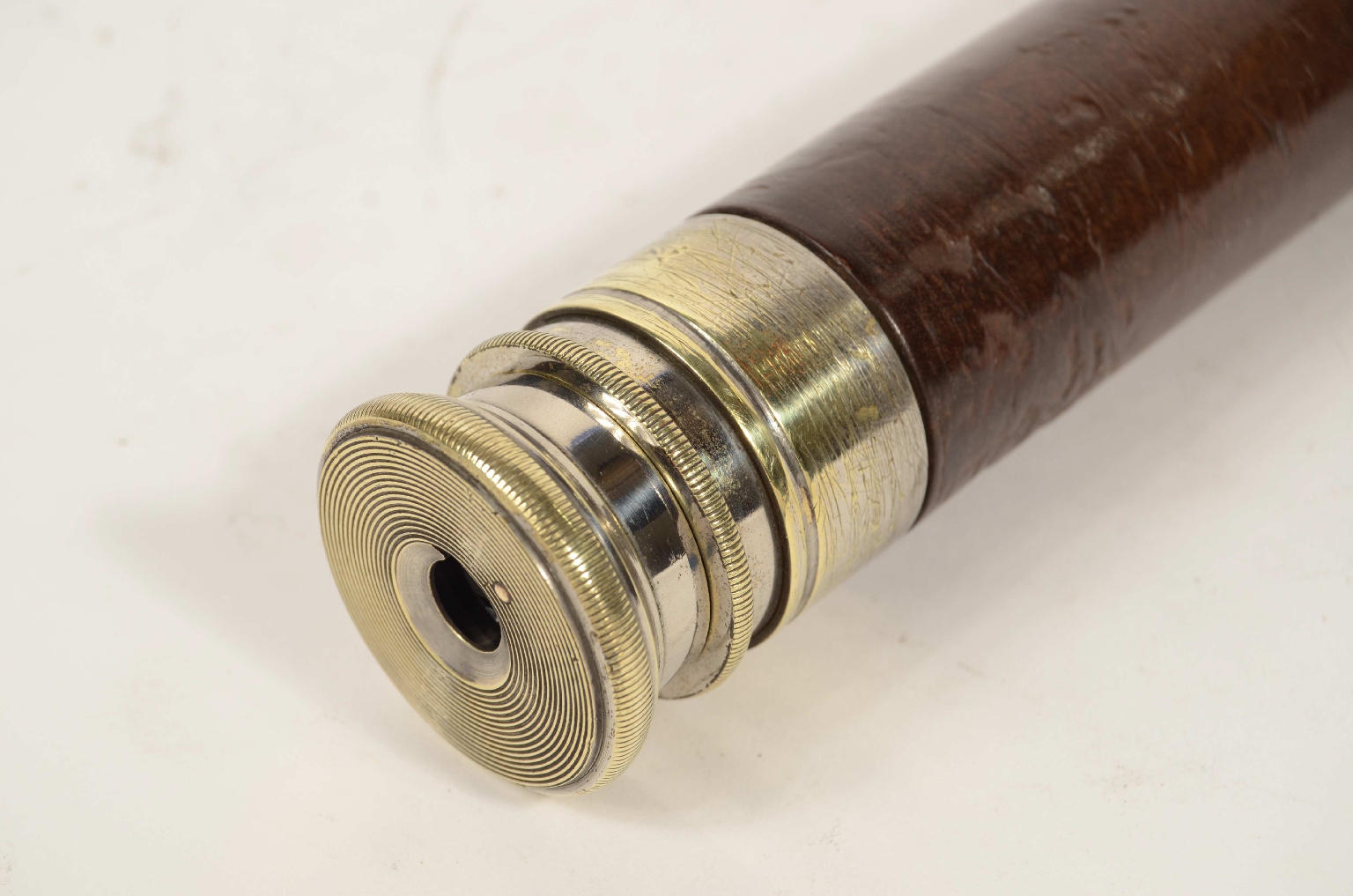 Nautical antiques/8197a-Antique Telescope