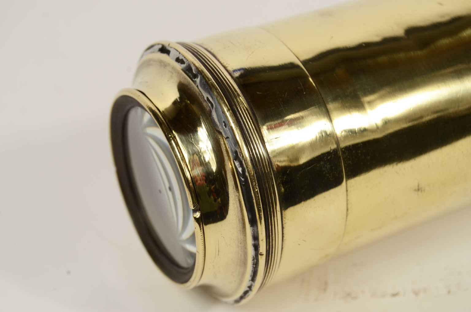 Nautical antiques/8198-Antique Telescope