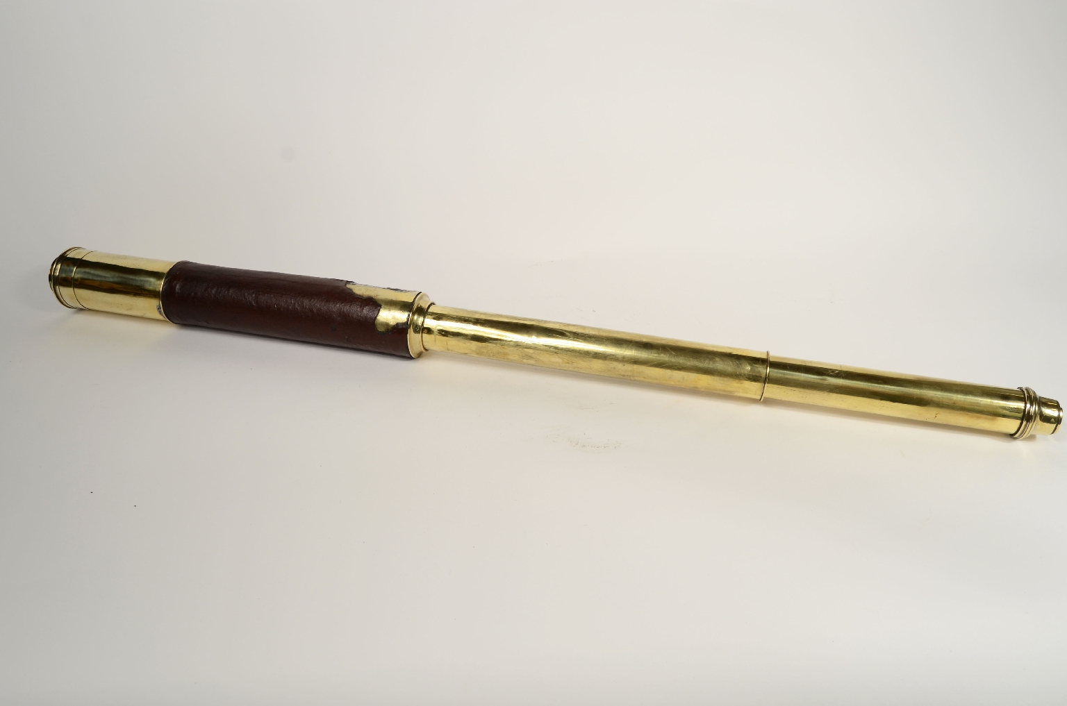 Nautical antiques/8198-Antique Telescope