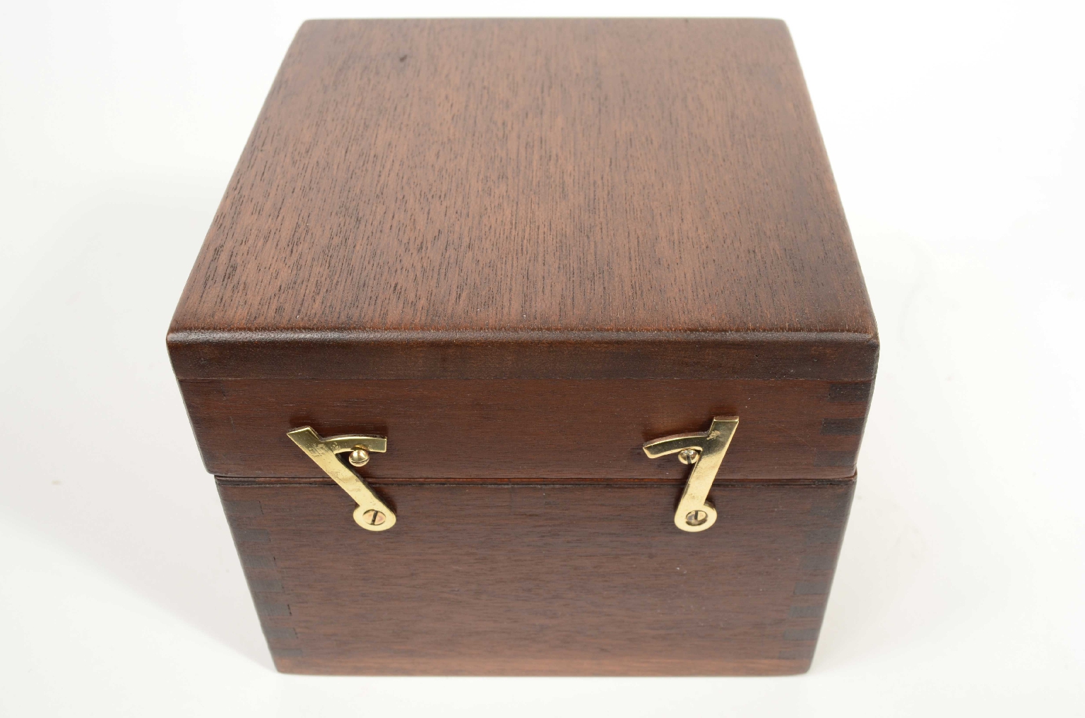 Antique compasses/8205-Nautical Compass