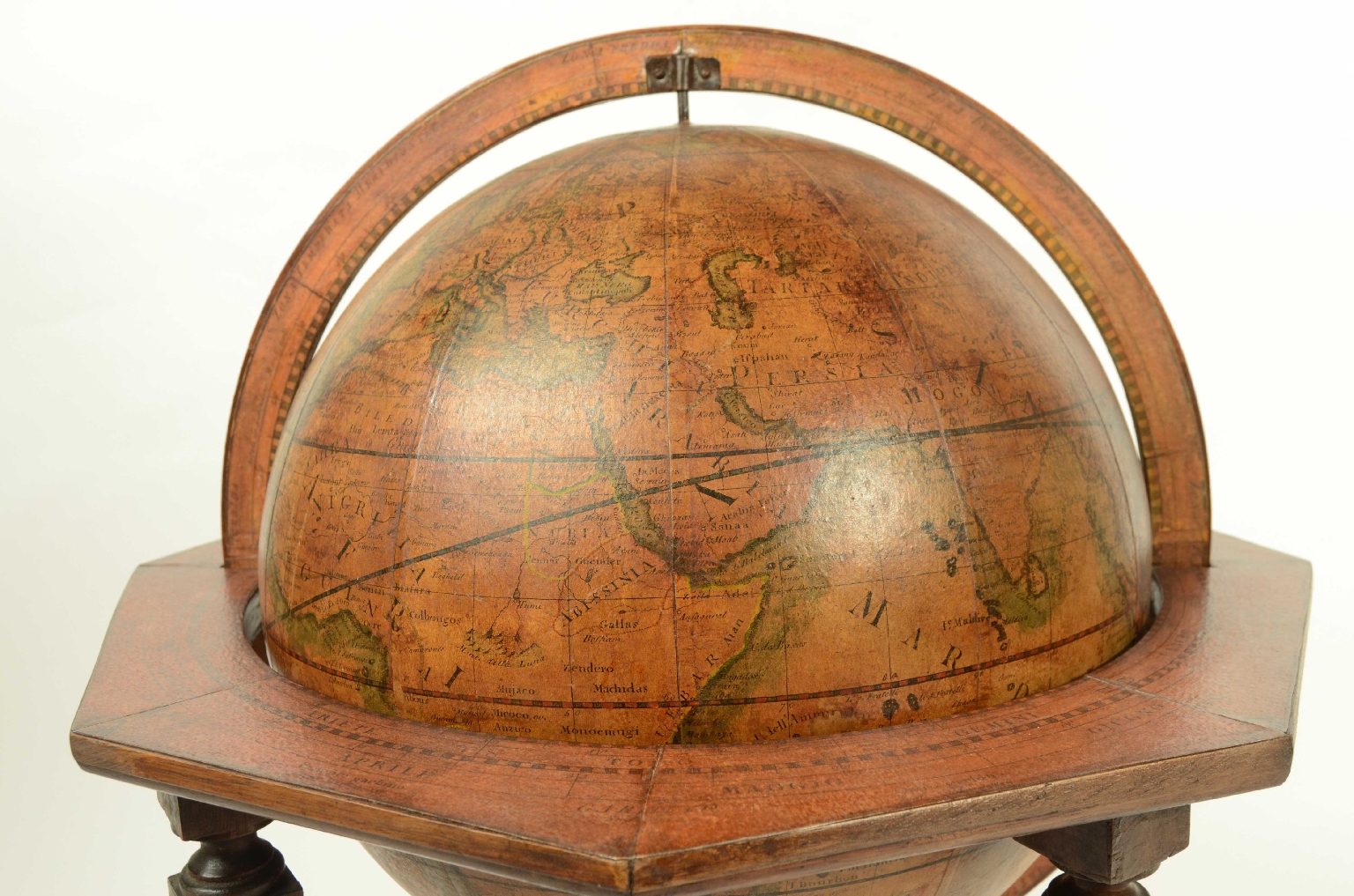 Globi-mappamondi antichi/8236a-Globo Terrestre