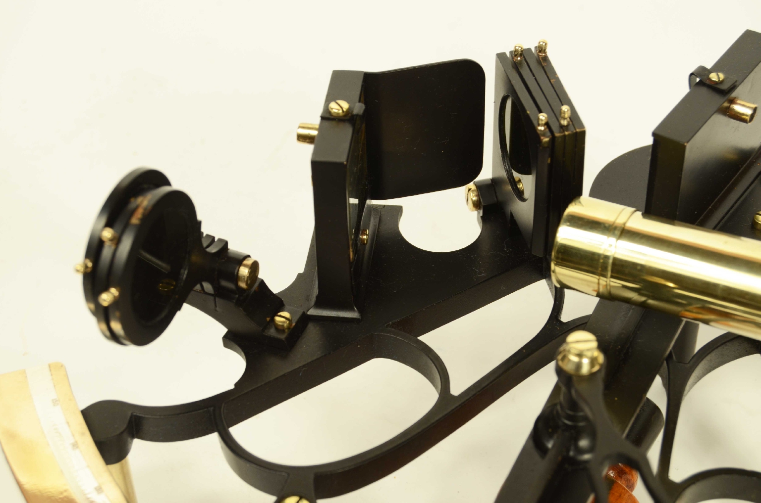 Nautical antiques/8248-Antique Sextant