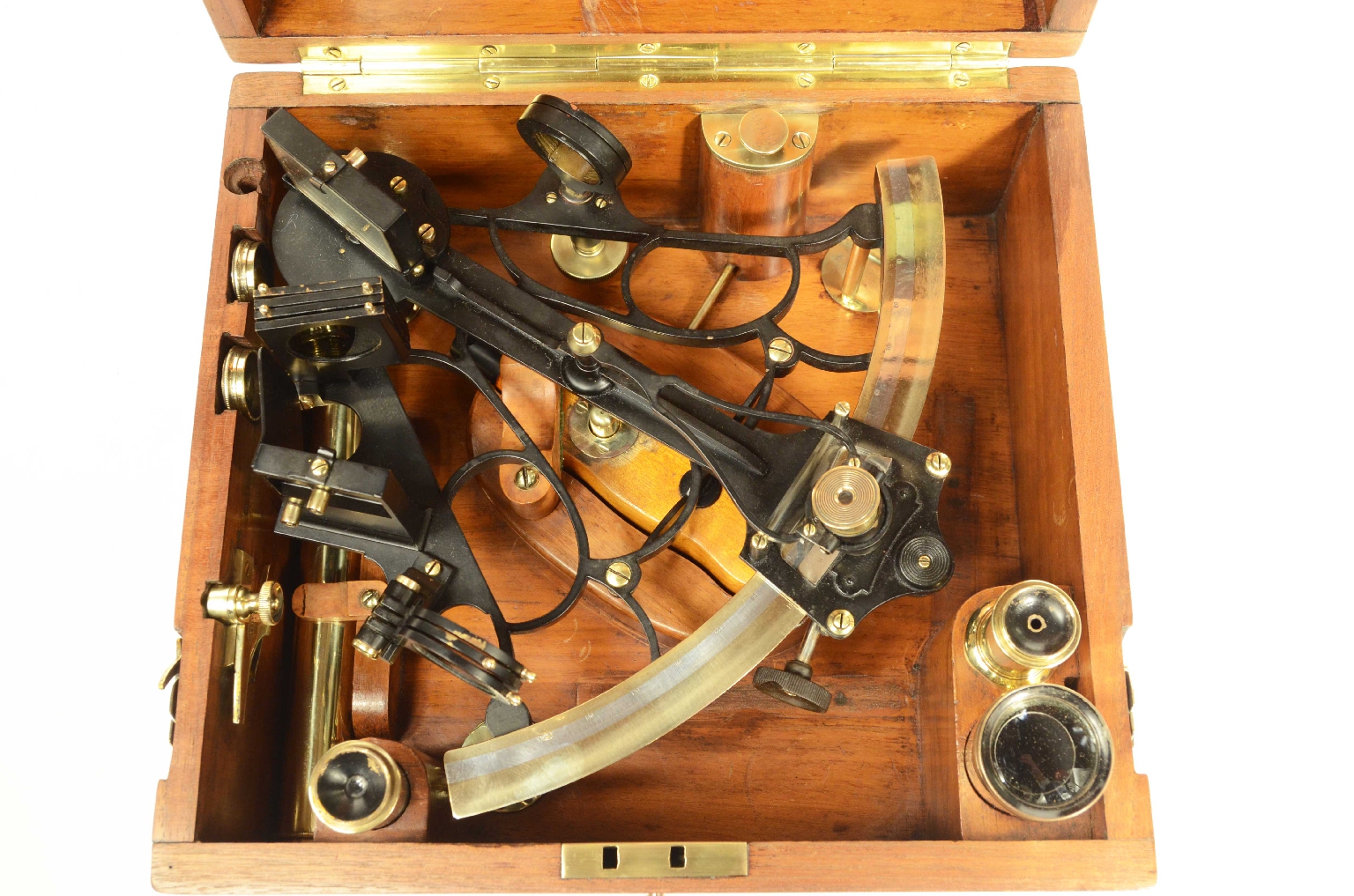 Nautical antiques/8248-Antique Sextant