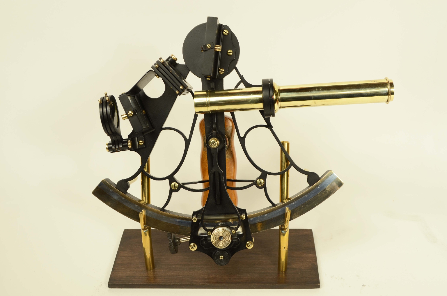 Antiquariato nautico/8248-Sestante Antico