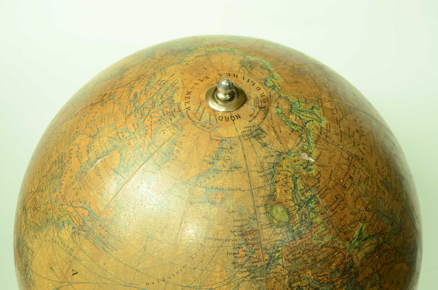 Antique globes-world maps/8276-Terrestrial Globe