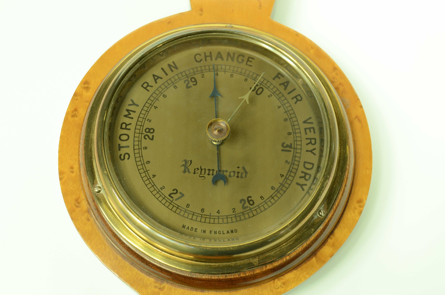 Antique barometers/8284-Aneroid Barometer