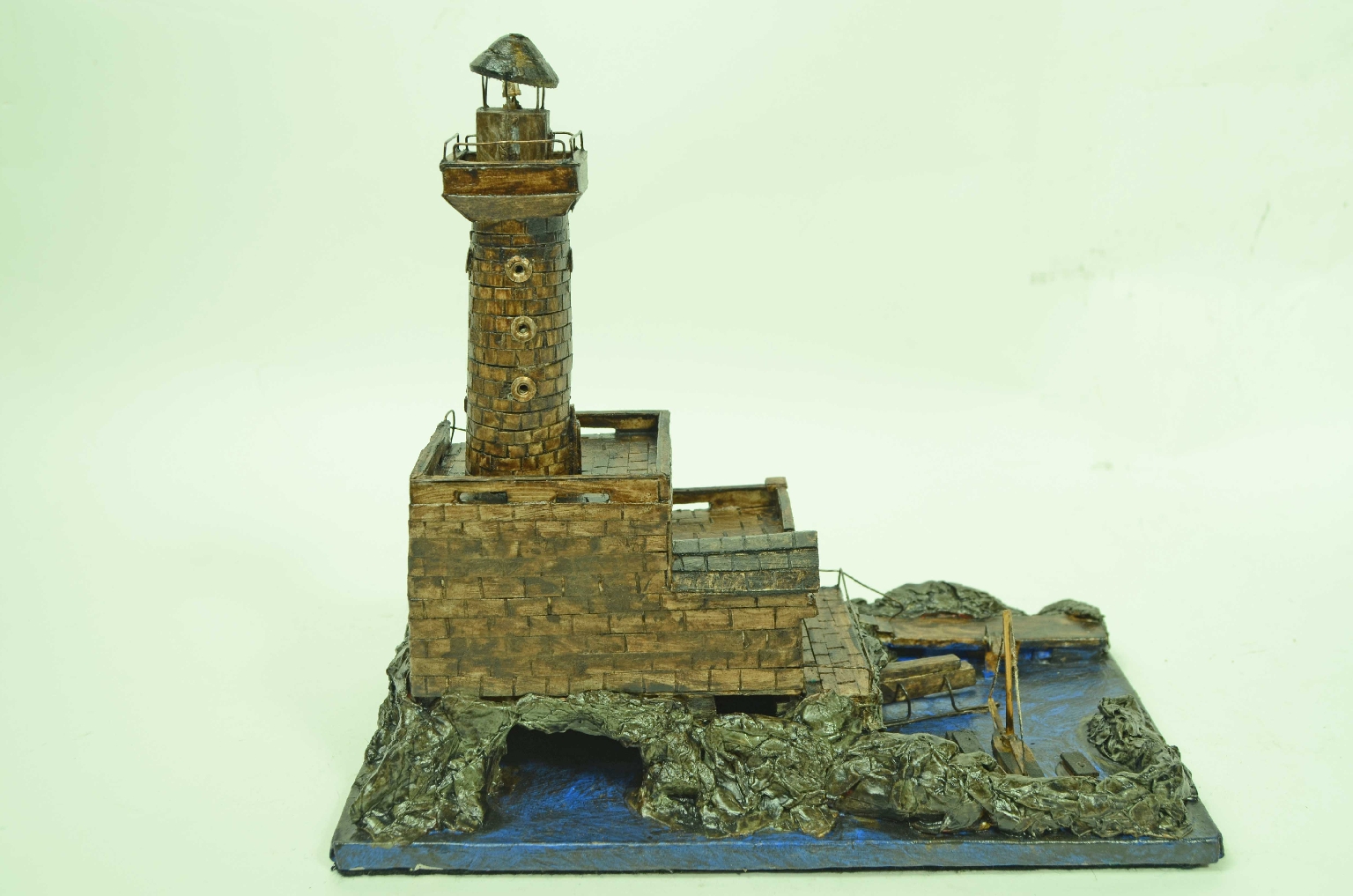 Nautical antiques/8292-Lighthouse Model