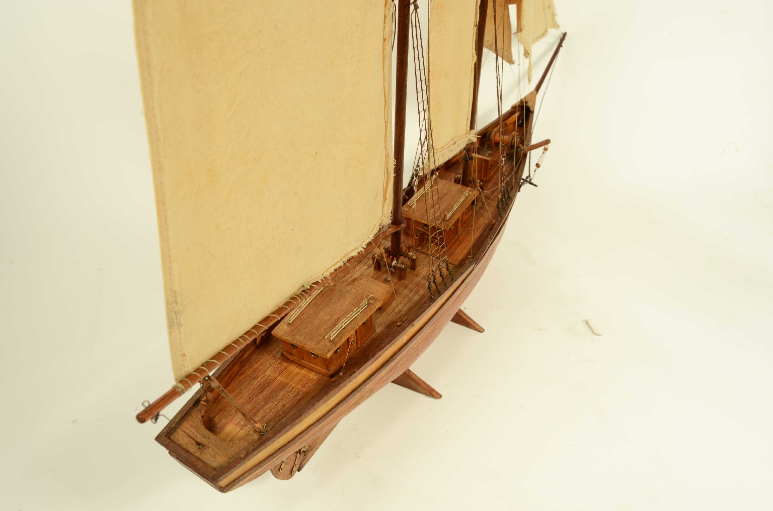 Old ship models/8296-Schooner Model