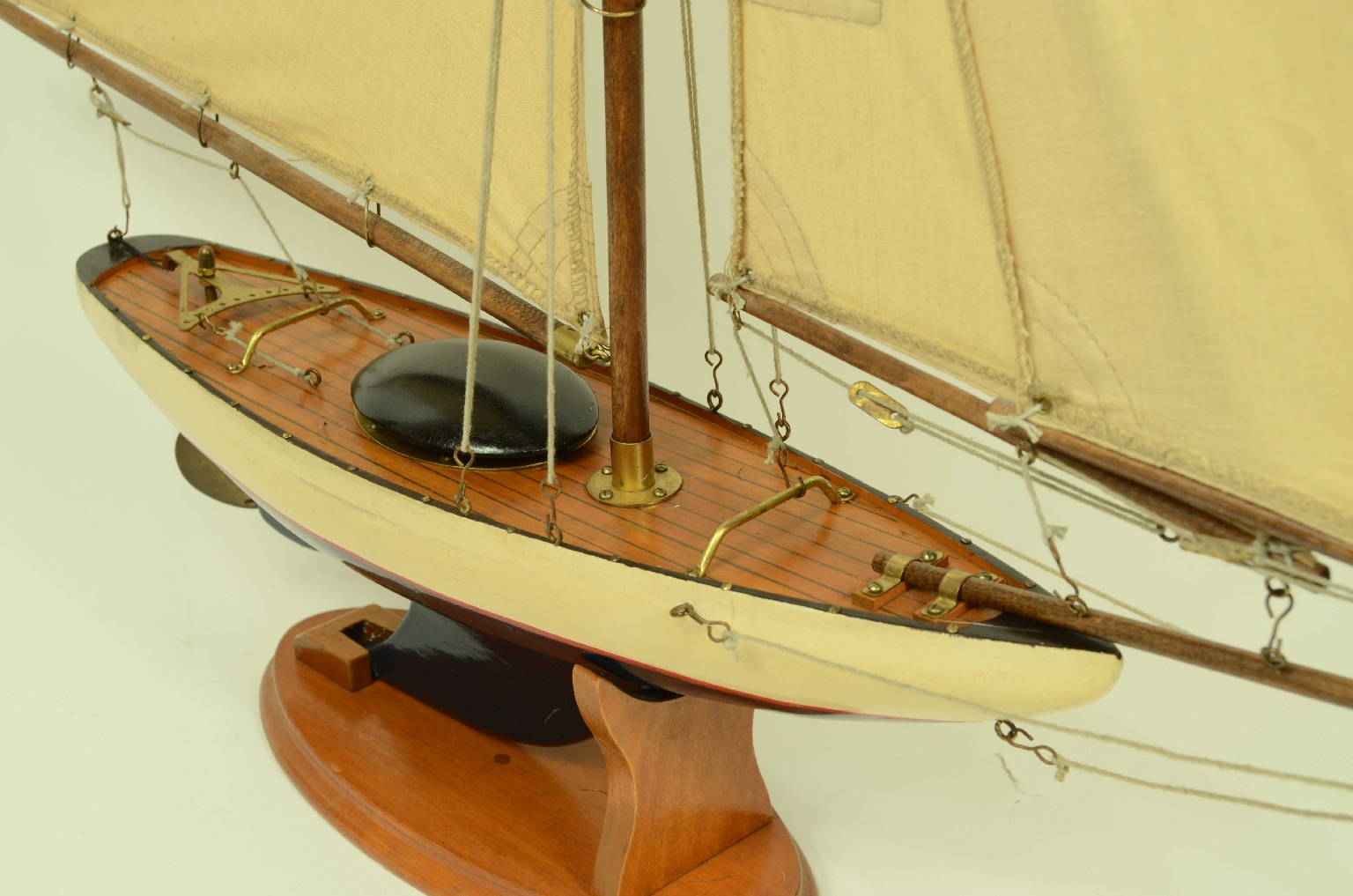 Old ship models/8298-Scale Model Sloop