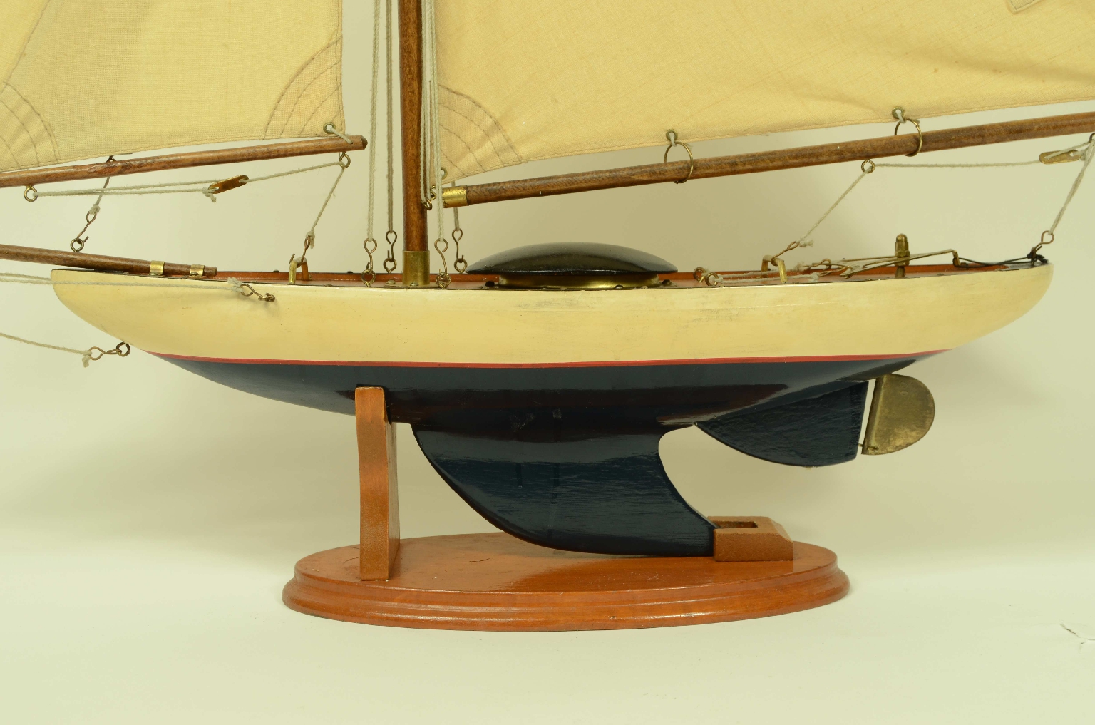 Old ship models/8298-Scale Model Sloop