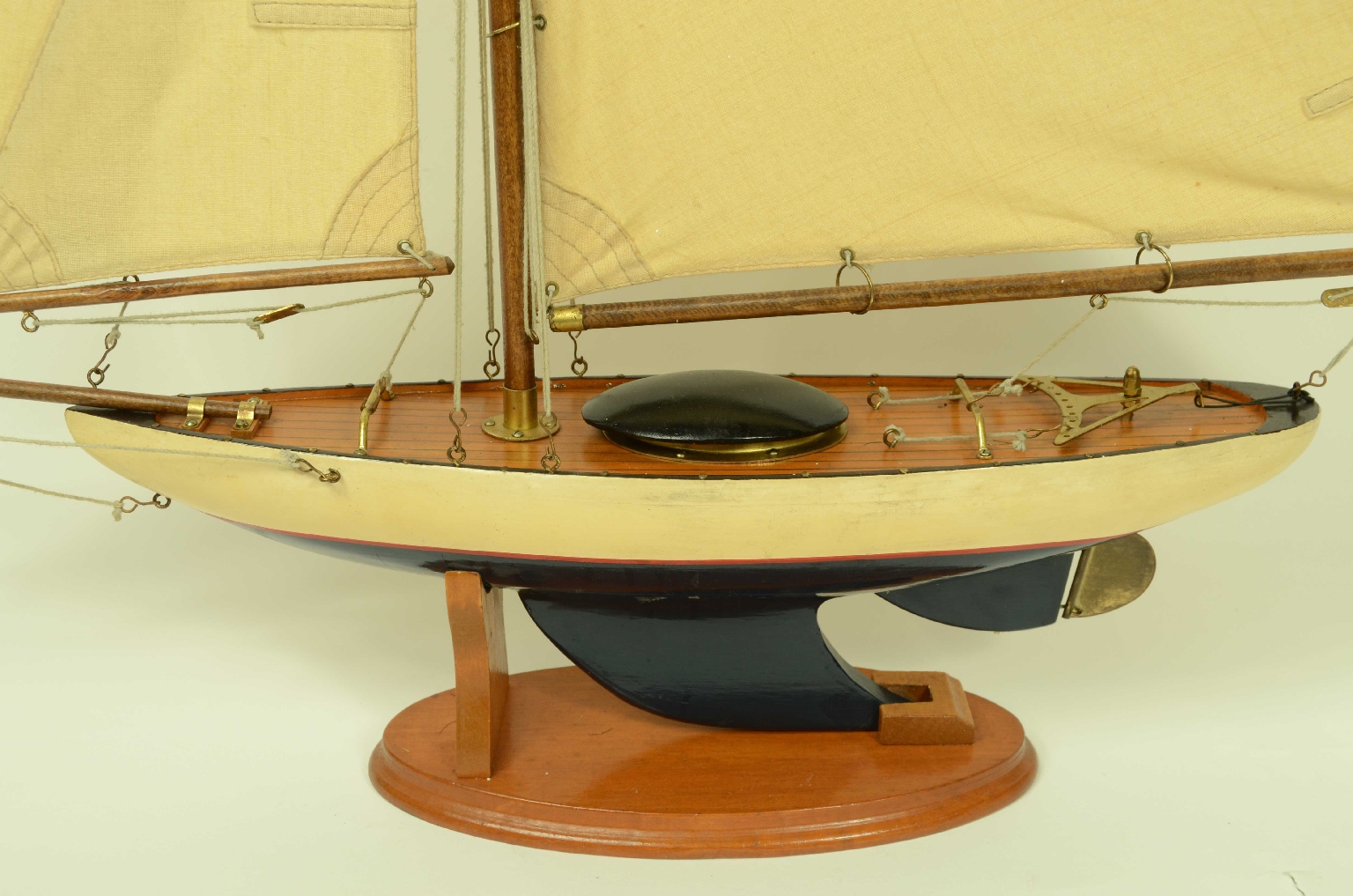 Modelli di navi d'epoca/8298-Modellino di Sloop