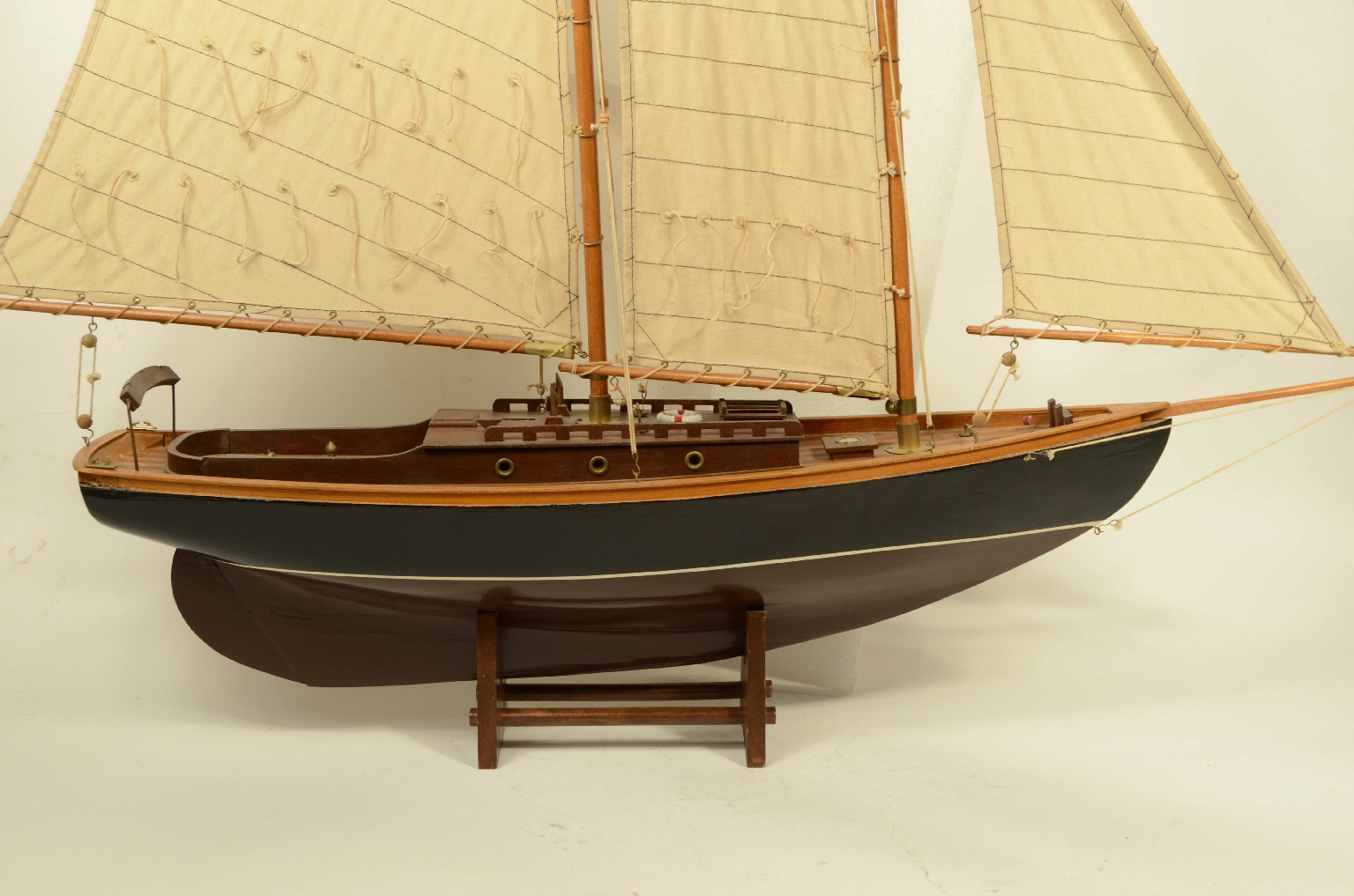 Old ship models/8298a-Schooner Model