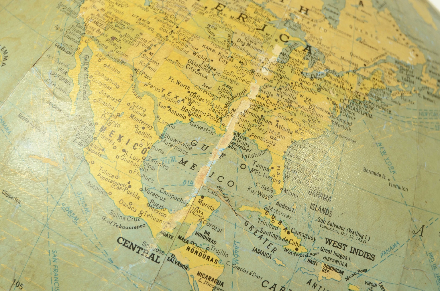 Antique globes-world maps/8333-Terrestrial Globe