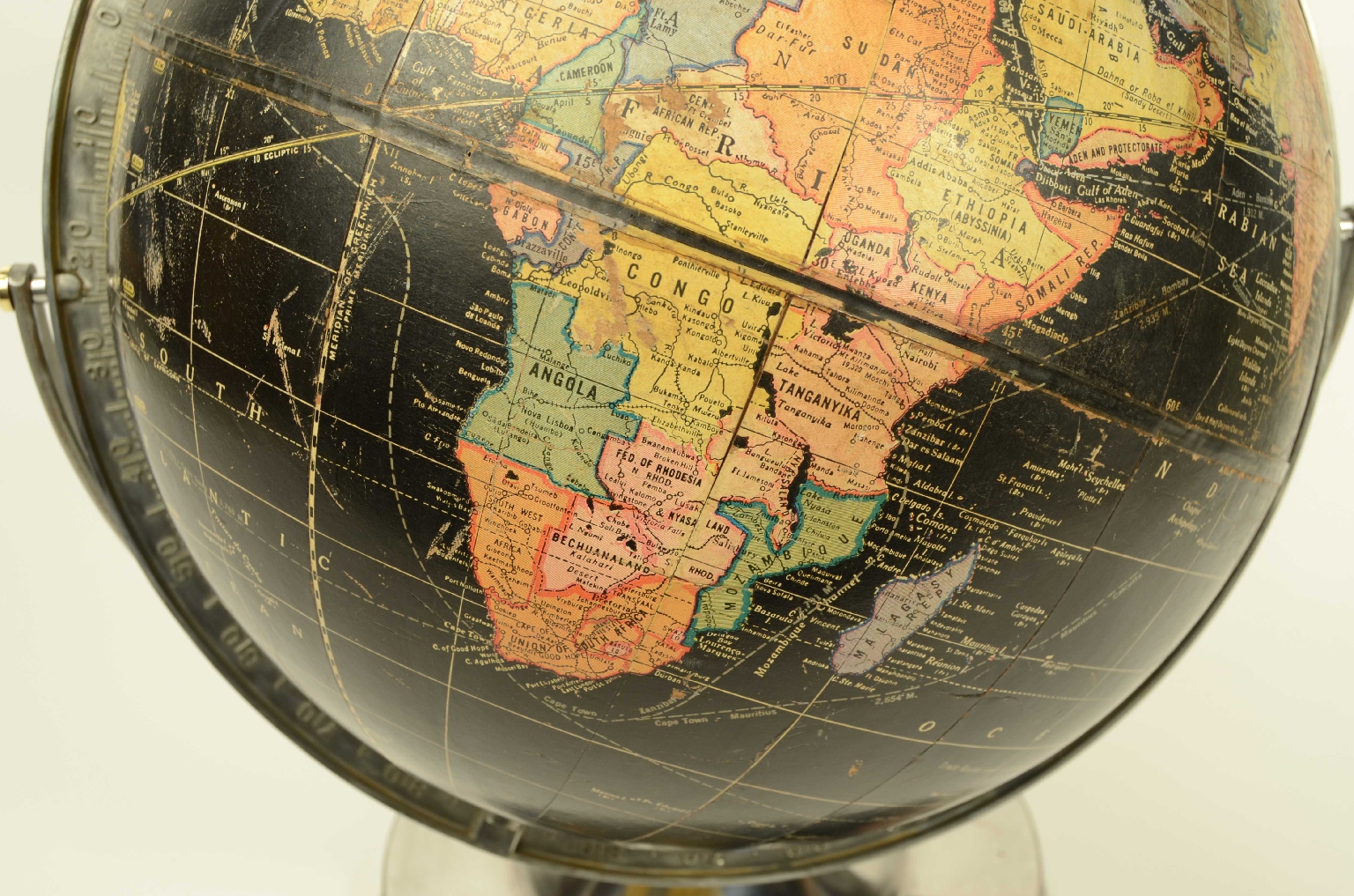 Globi-mappamondi antichi/8334-Globo Terrestre