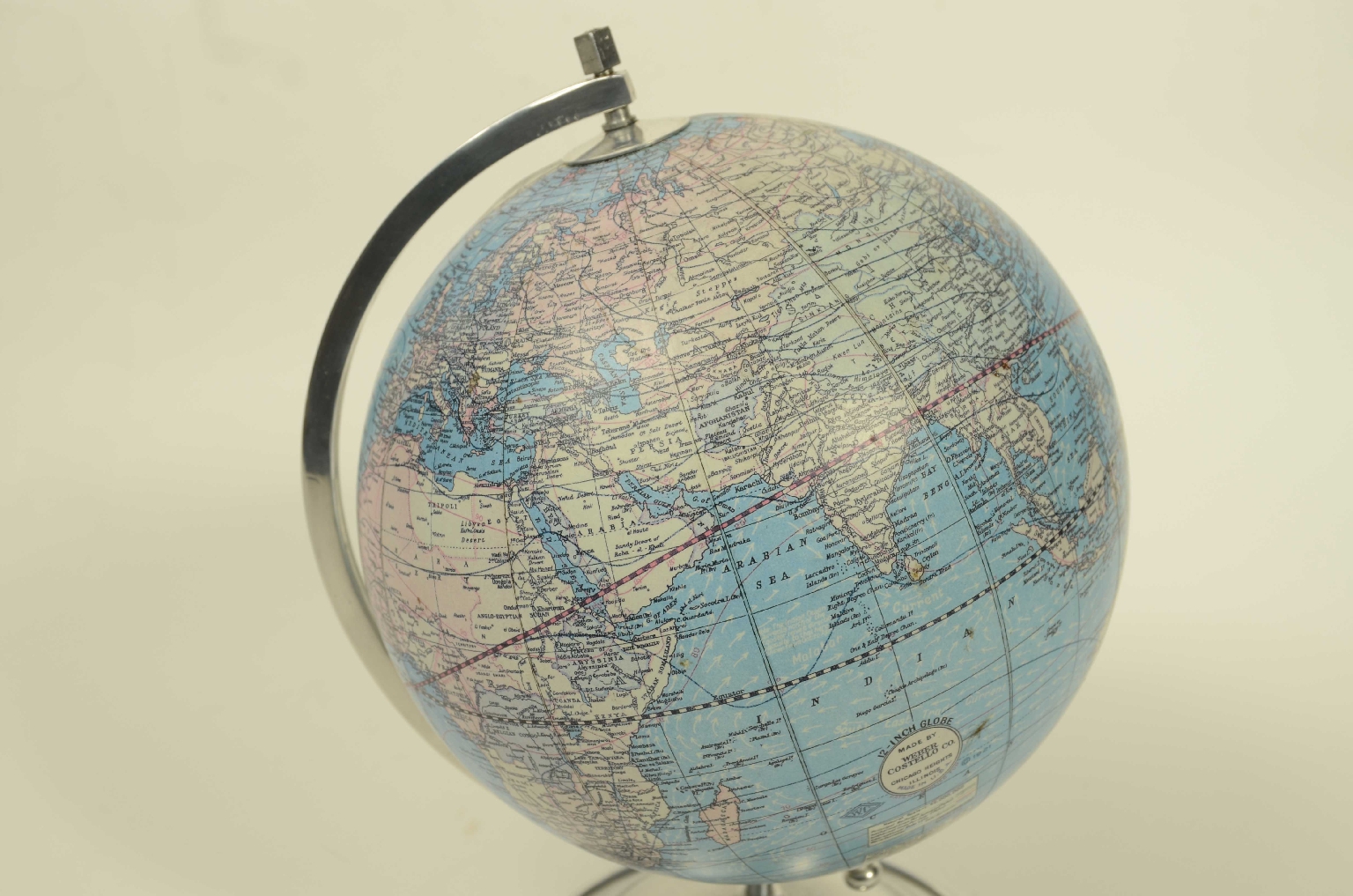 Antique globes-world maps/8338-Terrestrial Globe