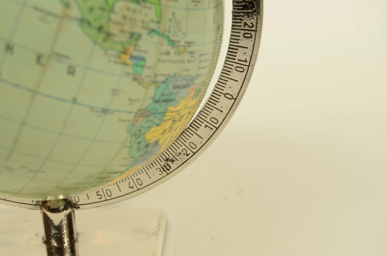 Globi-mappamondi antichi/8340-Piccolo Globo Terrestre