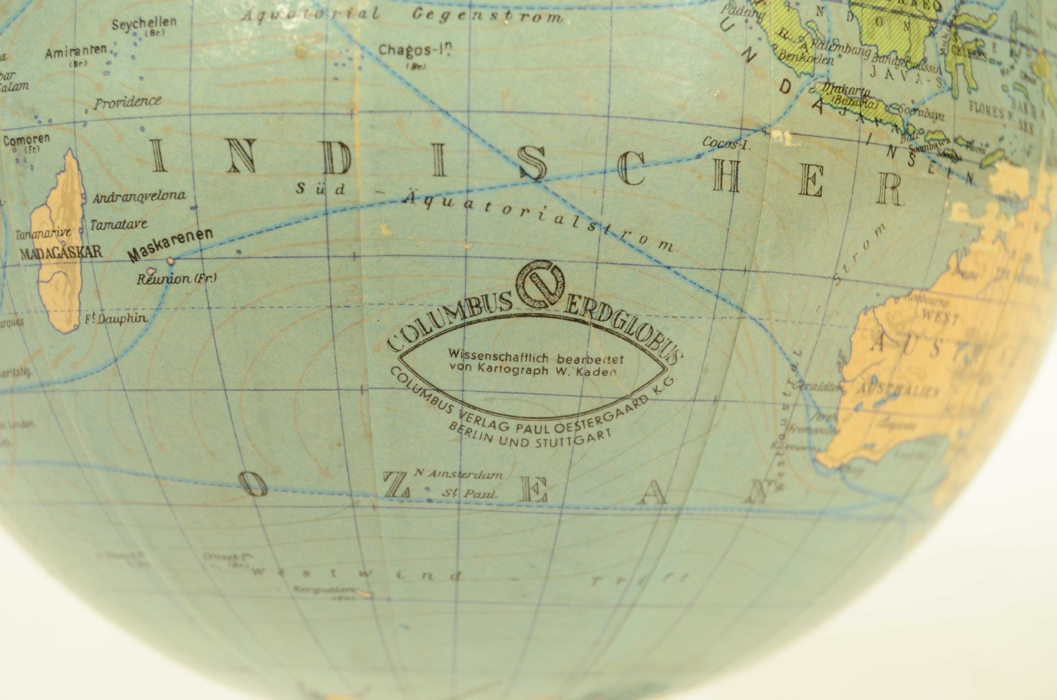 Antique globes-world maps/8341-Small Terrestrial Globe