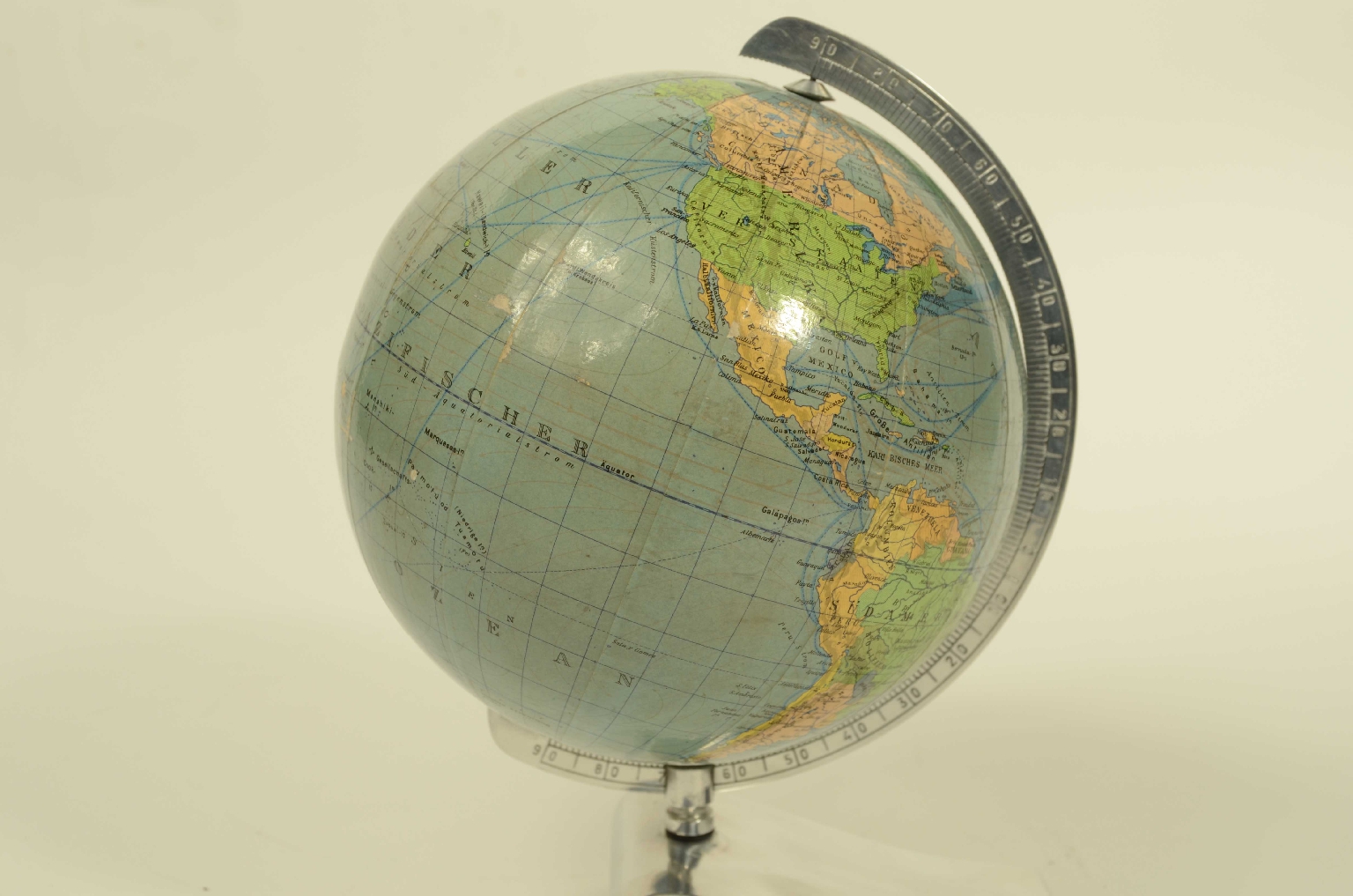 Globi-mappamondi antichi/8341-Piccolo Globo Terrestre