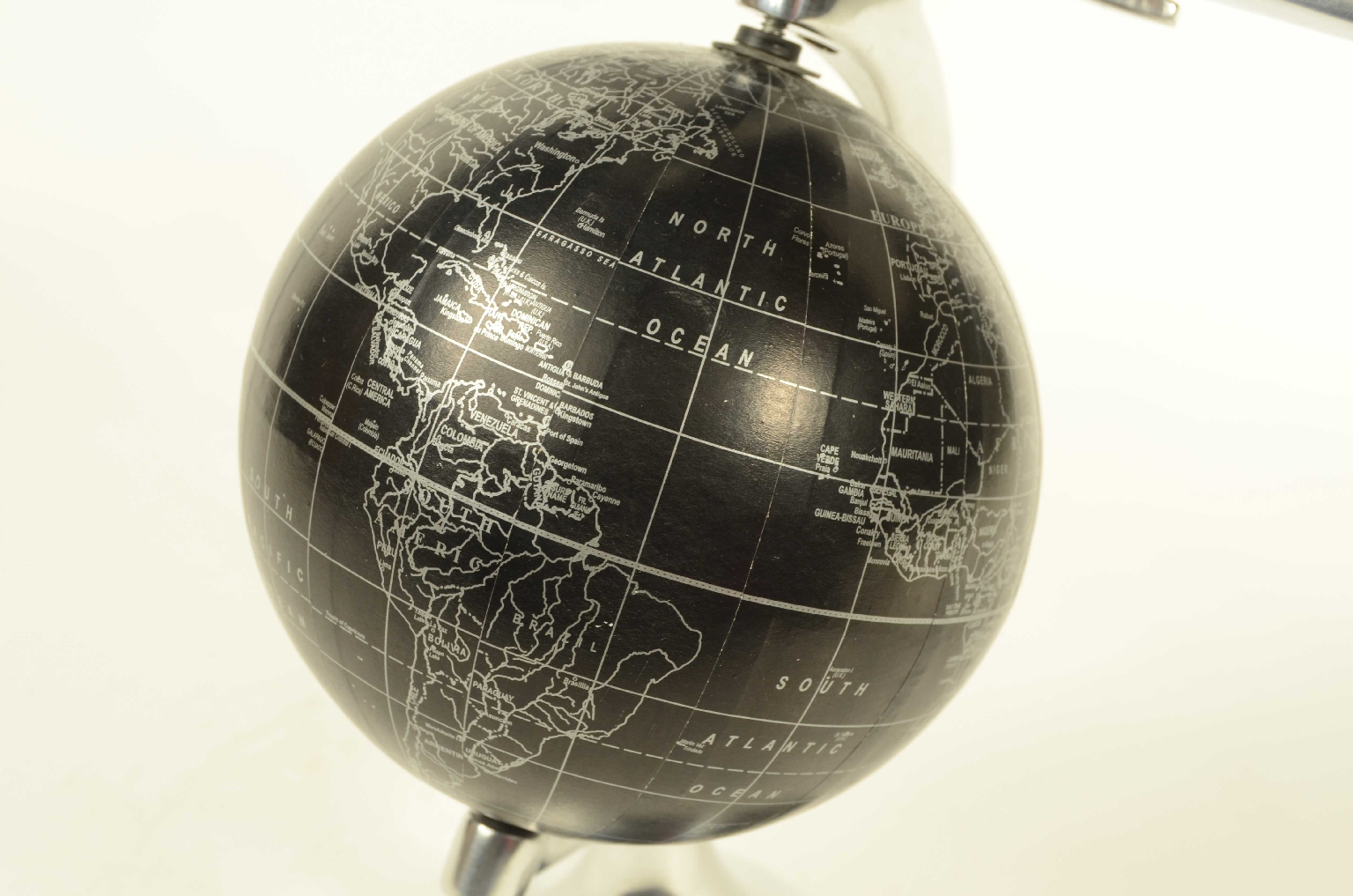 Antique globes-world maps/8353-Terrestrial Globe