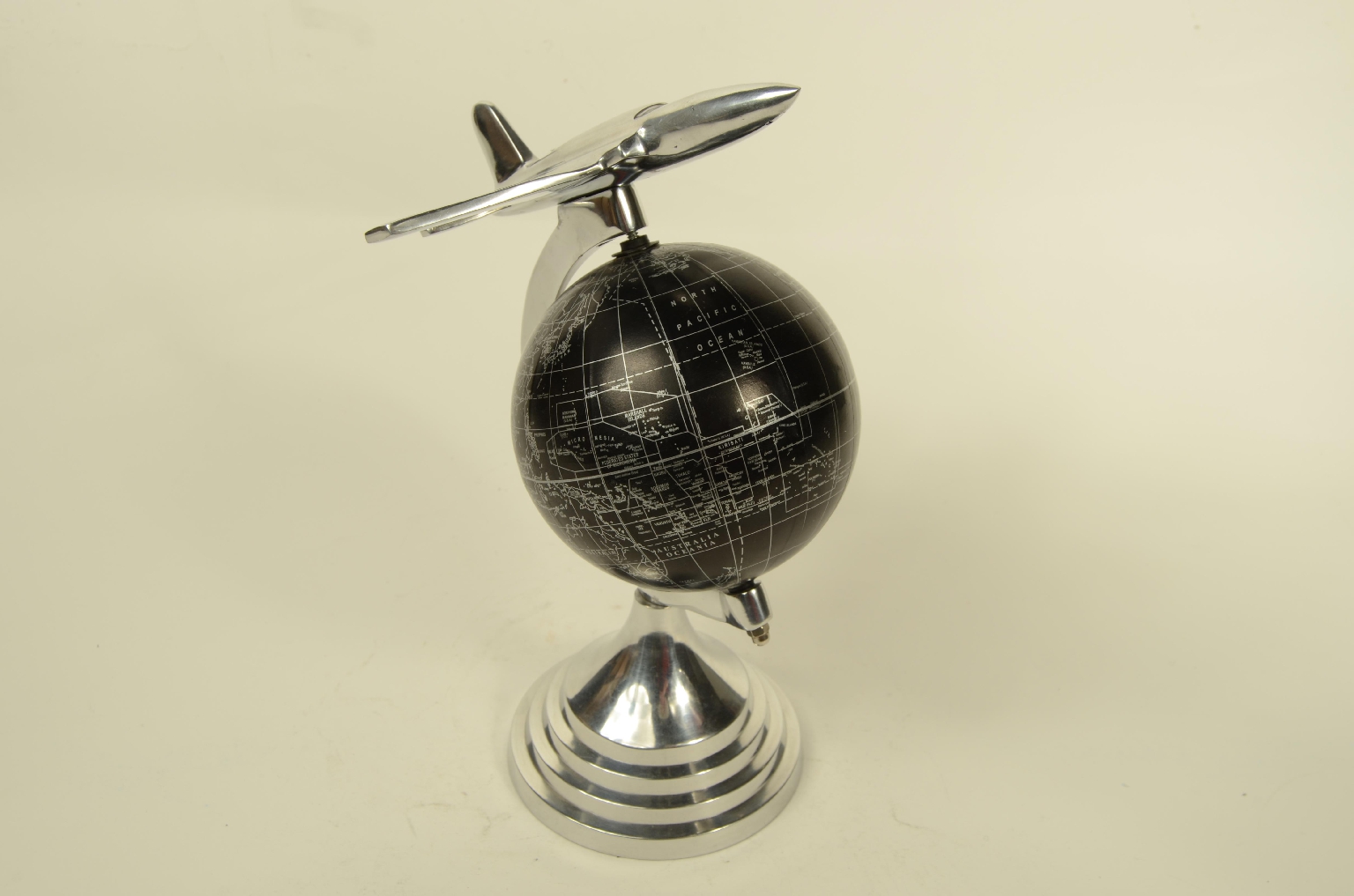 Antique globes-world maps/8353-Terrestrial Globe